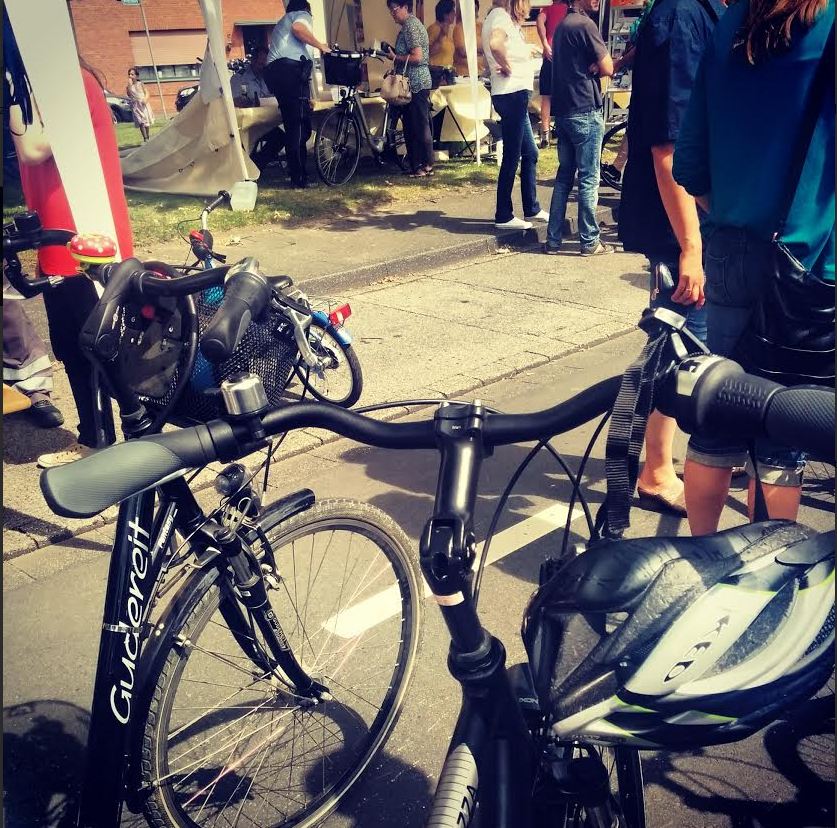 Straßenfest Glehn 2014 Fahrrad Codierung Polizei Korschenbroich