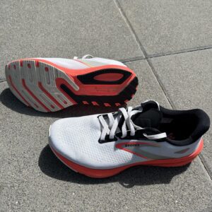 Brooks Launch 10