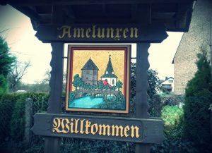Ortsschild Amelunxen Ostwestfalen Beverungen Nordrhein-Westfalen Westfalen
